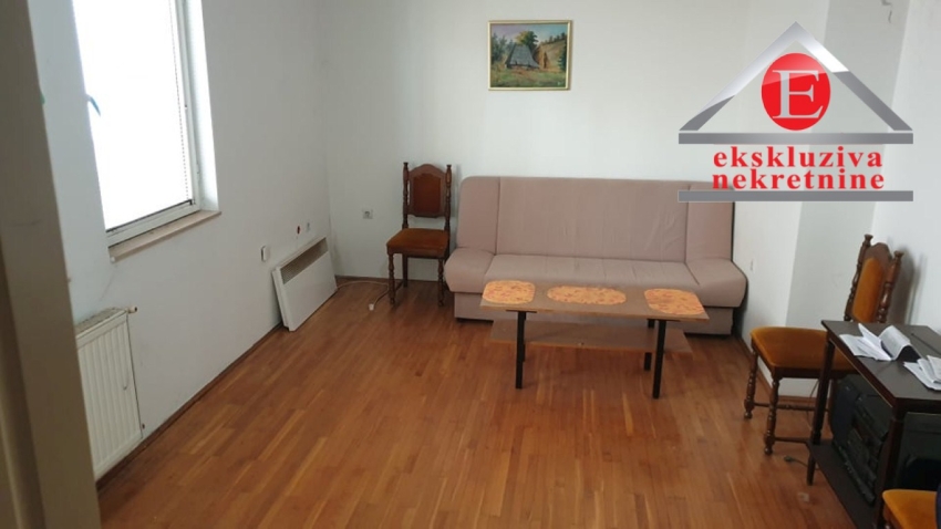 -POVOLJNO- Stan površine 38m2 na I spratu ID 3339/DŠ