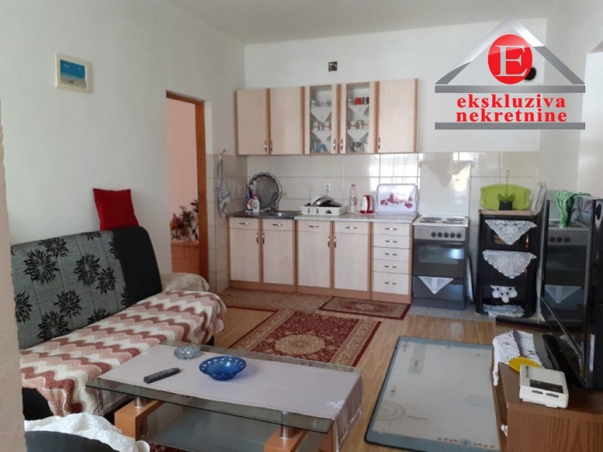 -POVOLJNO-Jednosoban stan površine 40m2 u prizemlju ID:3394/DŠ