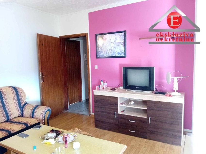 - POVOLJNO - Dvosoban stan 52 m2 ID 3815/DŠ