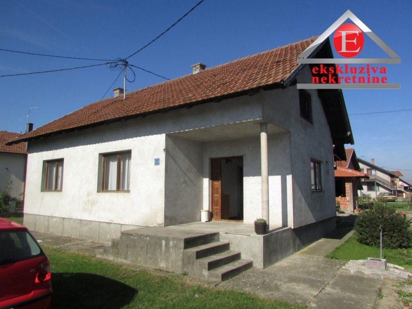 - Povoljno - Kuća u gradu na placu 481m2 ID:2524/DŠ