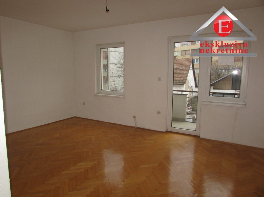 - CENTAR- Trosoban stan u novoj gradnji ID:2561/DŠ