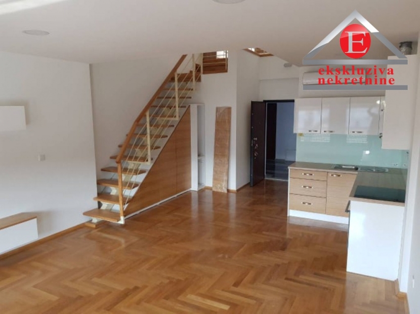 -CENTAR- Jednosoban stan površine 49 m2 ID 2708/ZP